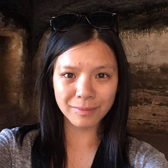 Meet your Posher, Julia - Picture 1 of 1